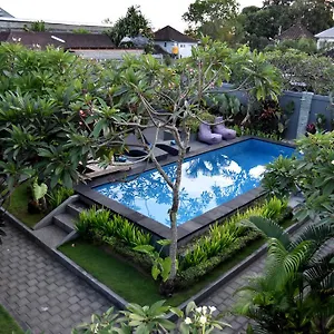 https://la-house-apartment.ubudhotelsnow.com